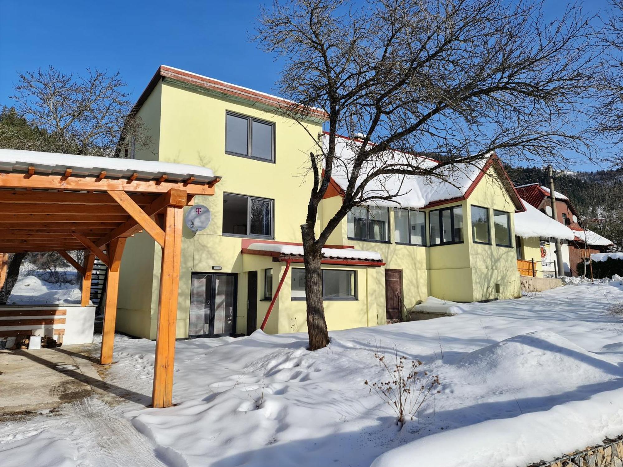 Cely Apartmanovy Dom Donovaly-Hanesy Eksteriør billede